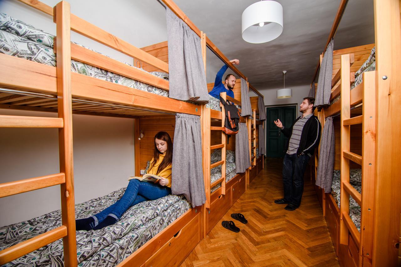 Coffee Home Hostel Lviv Extérieur photo